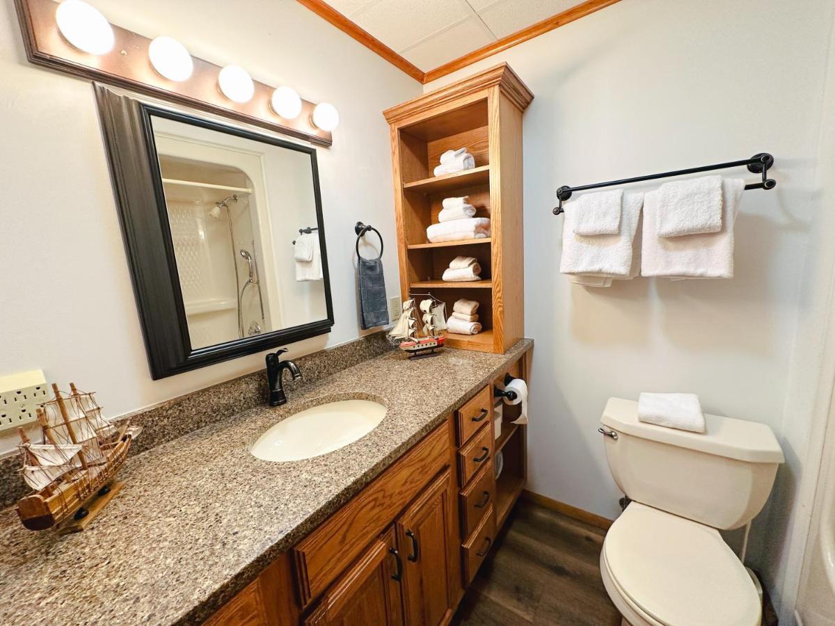 Fun Family Home Near Cedar Point 샌더스키 외부 사진